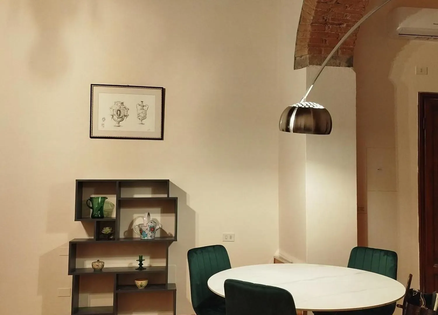 Lo Studio Nel Borgo La Suite Centro Storico Florence Homestay