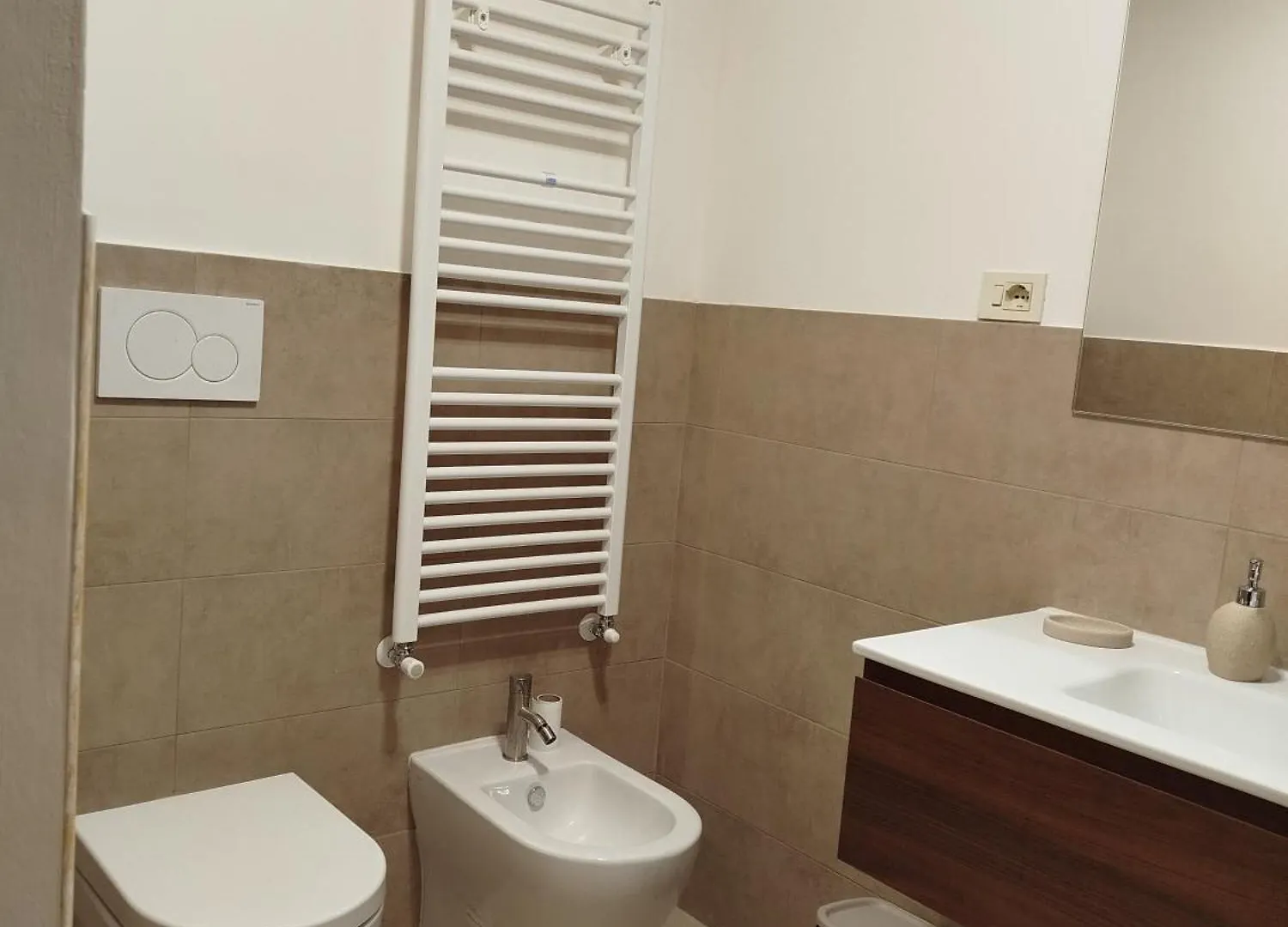 Lo Studio Nel Borgo La Suite Centro Storico Florence Homestay