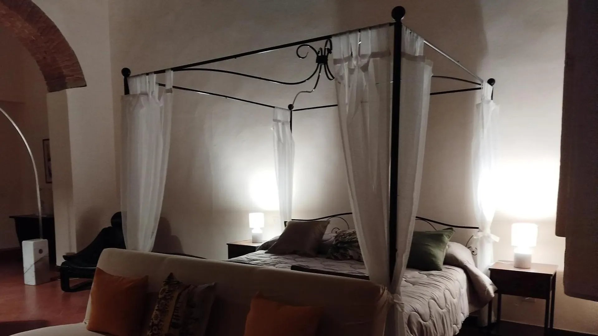 Lo Studio Nel Borgo La Suite Centro Storico Florence 0*,